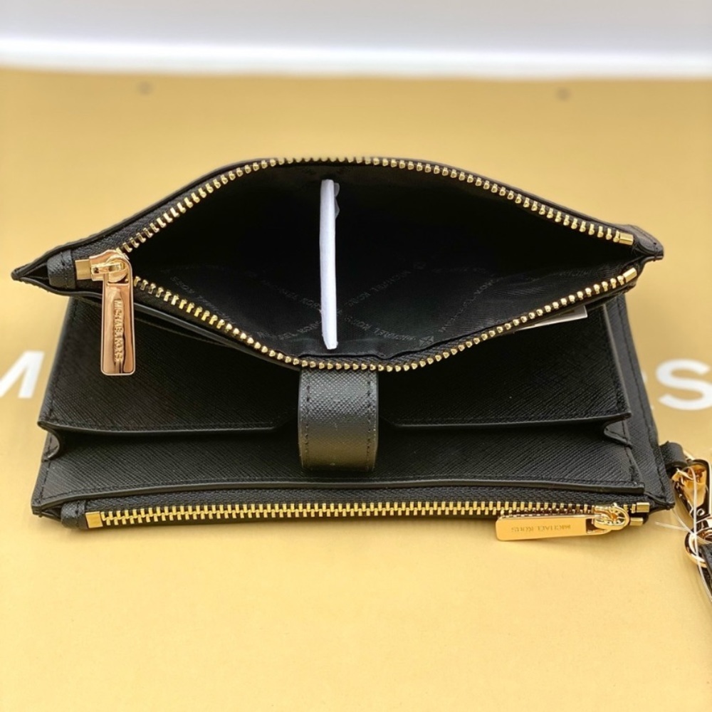Michael Kors Wallet Wristlet Black - Picture 9 of 10